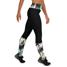 Load image into Gallery viewer, Pastel Palm Leggings