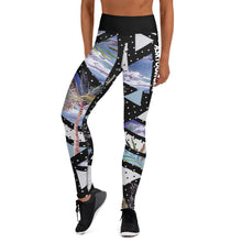 Load image into Gallery viewer, Geo tropical Leggings